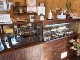 中島オヤツ店 cakeアンドbake +