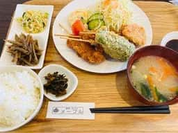 惣菜カフェ・メープル