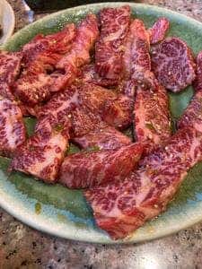 焼肉 三味園