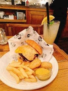 Burger Mania 広尾