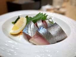立ち寿司かめや