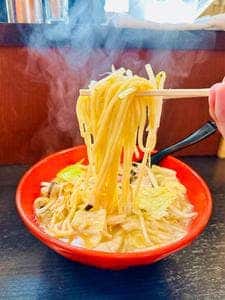 博多ちゃんぽん えいと