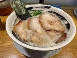 濃厚煮干とんこつラーメン 寝屋川 石田てっぺい