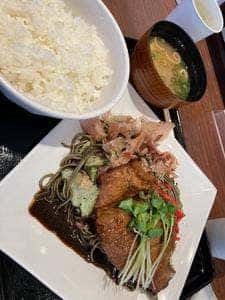 賤ヶ岳SA下り 山小屋マルシェ