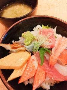 江戸前回転寿司 ぎょしん 日吉店