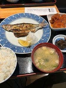 王丸食堂