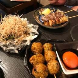 炭火焼鳥 くわどり