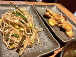 鉄板ホルモンの四文屋