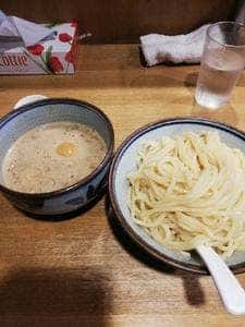 鼈