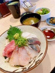 神楽坂 横内