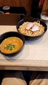 麺屋 六文銭