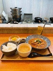口水食堂