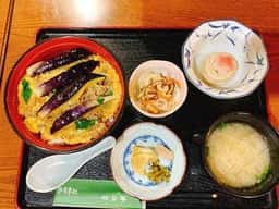 かな半旅館 お食事処