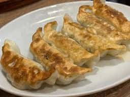 金の餃子酒場