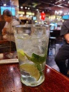 HUB 所沢プロペ通り店
