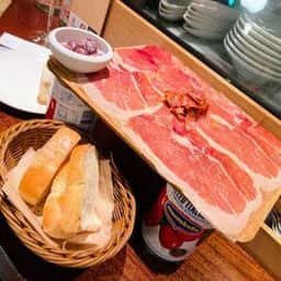 ワインの酒場。ディプント 川崎店