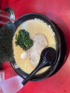 横濱家系ラーメン 大和家 日野店