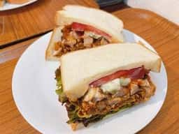 サンドイッチファクトリー・オー・シー・エム