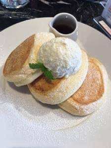 幸せのパンケーキ 堺東店