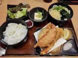 市ヶ谷 巴