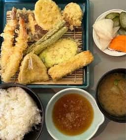 楽ちゃん 港本店