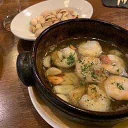 スペイン厨房&ワインバル LA VINA