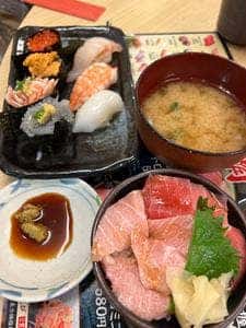 回転寿司 のぶちゃん 焼津店
