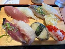 沼津魚がし鮨 流れ鮨 富士吉田店