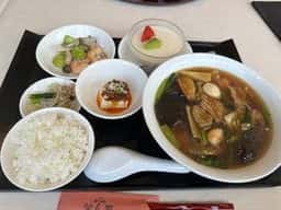 榮鳳