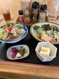 お食事処つるや