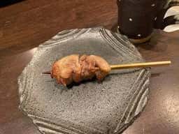 炭火焼鳥 とりのこころ