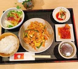 雄華