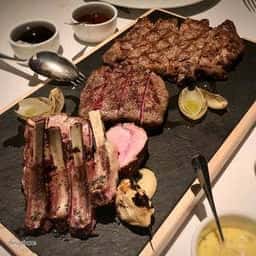 NEW YORK GRILL & BAR