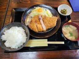 とんかつ源治