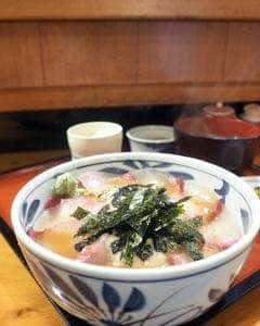 味彩いそざき