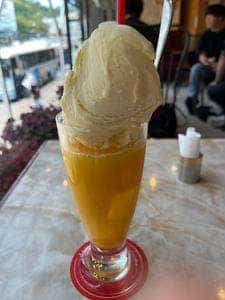 カフェ アジール