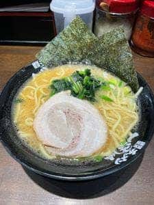 横浜家系ラーメン 一蓮家 アメ村店