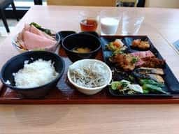 カンデオホテルズ 神戸トアロード 朝食レストラン