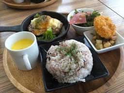 ヒルズテラス LAGO BIANCO