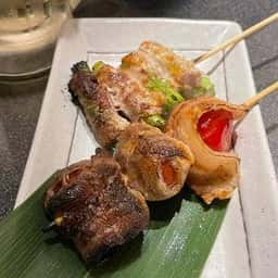 博多野菜巻き串ともつ焼き すみび 大和本店