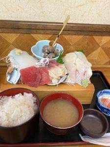 いそぎや