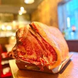 練馬熟成肉団 肉賊カウぼーず