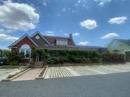 カフェレストラン ビクトリア