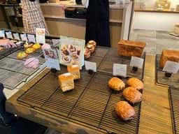 クロワッサン専門店 J.CROISSANT