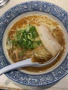 麺屋カモメ亭