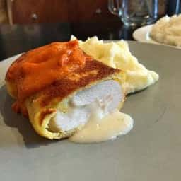 Bistro HOWDY