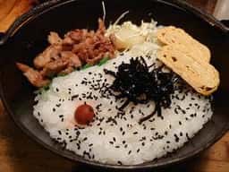 屋根裏 貘