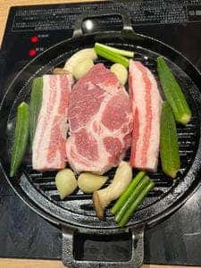 Pretty pork factory