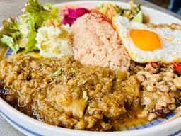 金澤スパイス咖喱 エスニカ