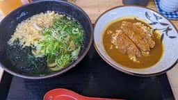 名物カレーうどん 得正 新三休橋店